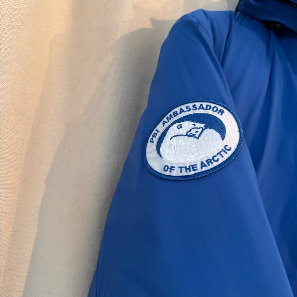 Canada Goose Men's Lodge PBI Hoody Puffer Jacket - Picture 4 of 8